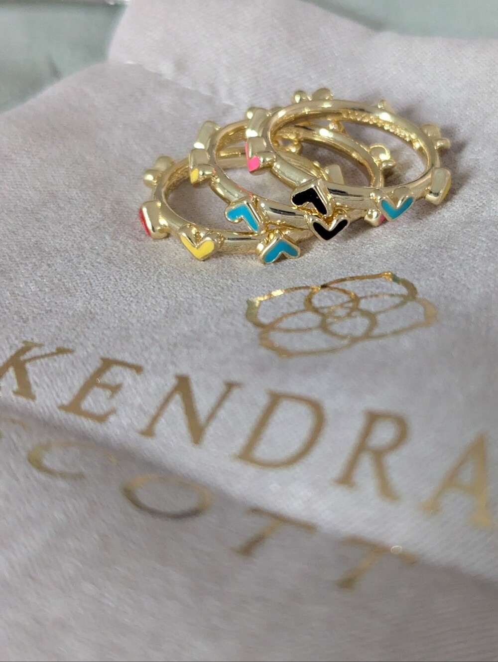 NIB Kendra Scott Haven Heart Ring Set - Size 6